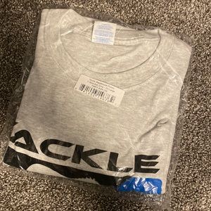 NWT tackle warehouse, heather gray, short sleeve T-shirt with logo